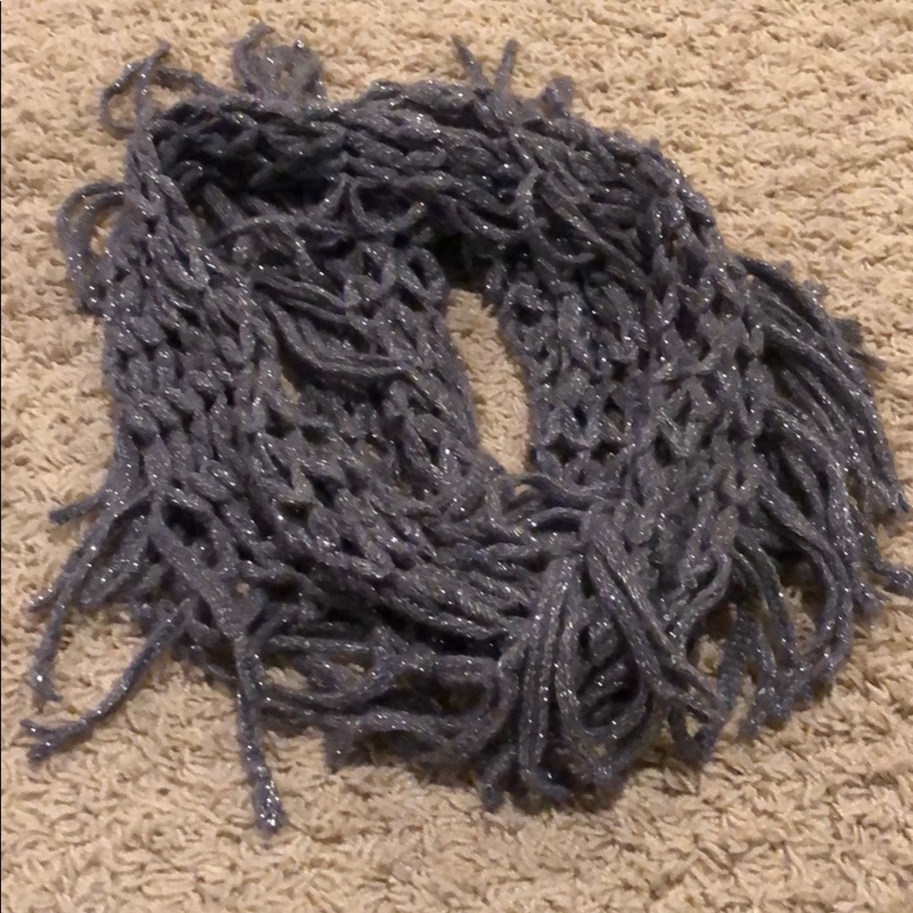 Gray scarf
